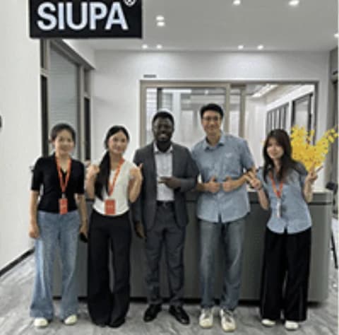 SIUPA client visit photo 04