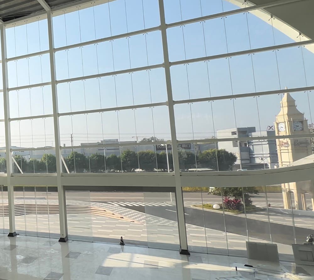 Luxury Full Glass Curtain Walls: Design, Installation &amp; Glass Selection Guidelines | Thickness &amp; Gap Tips